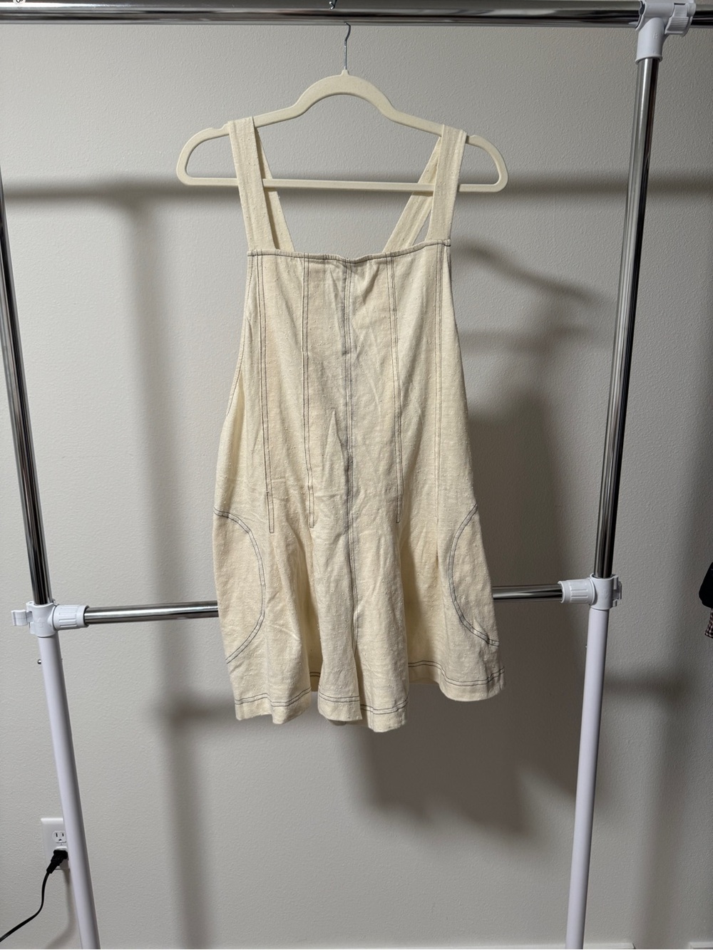 free-est by Free People Ivory Sleeveless Overall Romper(shorts)  XS with Pockets